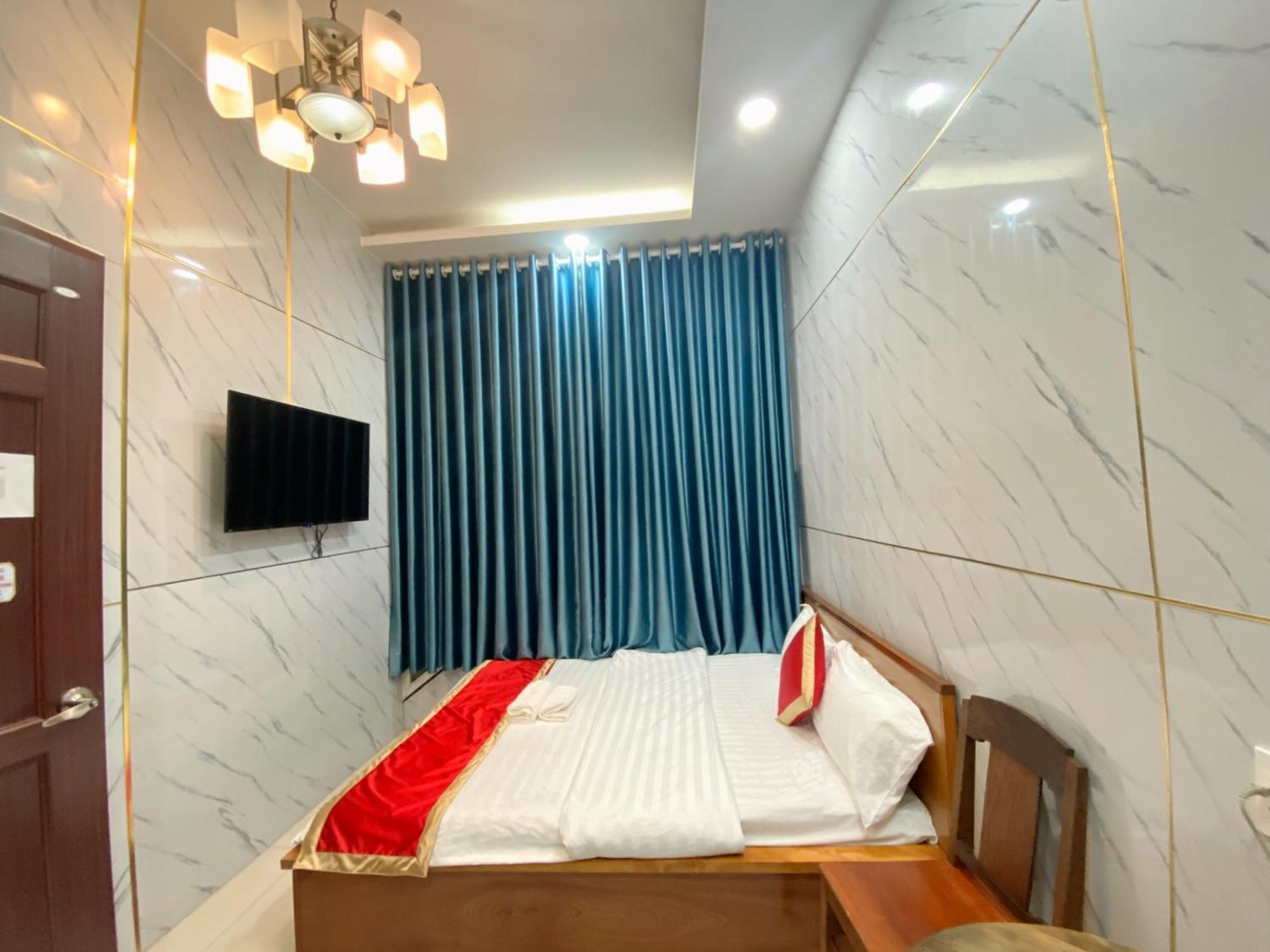 Lucky Hotel โฮจิมินห์ซิตี้ ภายนอก รูปภาพ