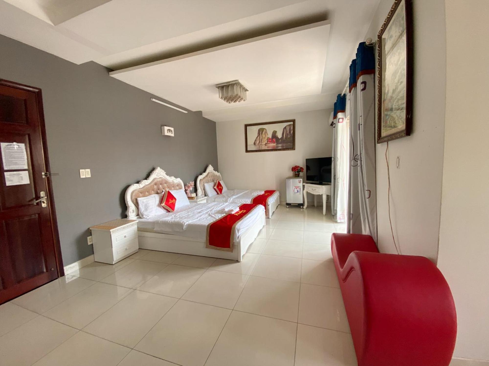 Lucky Hotel โฮจิมินห์ซิตี้ ภายนอก รูปภาพ